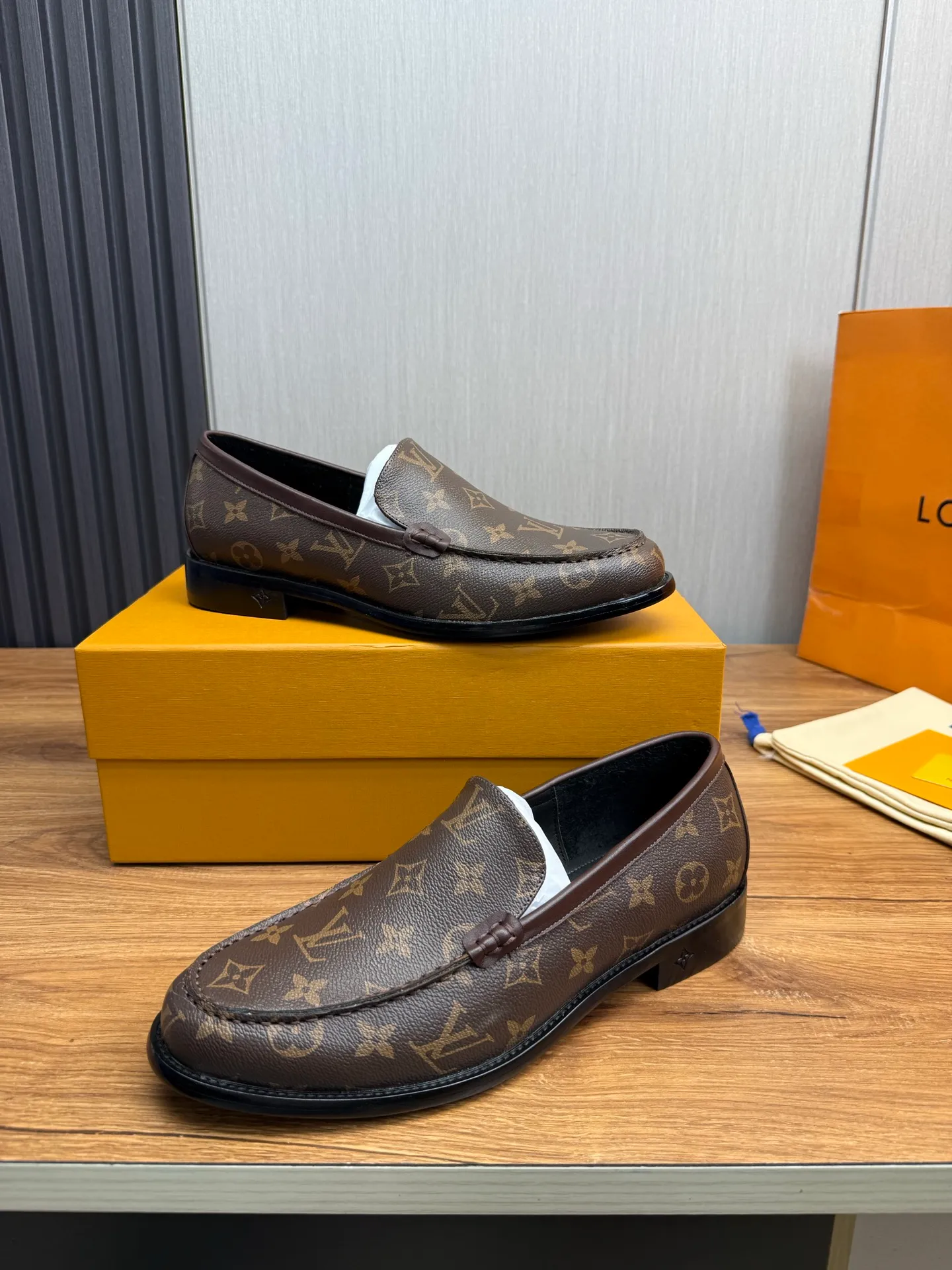 Factory 660💰 LV. Men's business casual leather shoes, all made of imported original brand leather, just to create a more comfortable wearing experience, original non-slip and wear-resistant outsole ✔️16-45 (38.45 non-returnable)